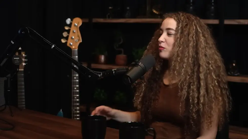 Tal Wilkenfeld: Music, Guitar, Bass, Jeff Beck, Prince, and Leonard Cohen | Lex Fridman Podcast #408 021