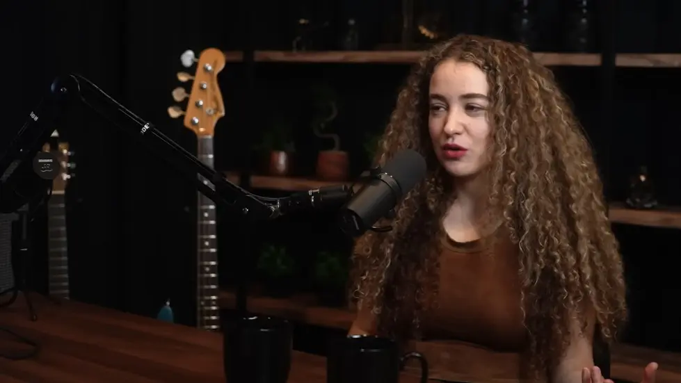Tal Wilkenfeld: Music, Guitar, Bass, Jeff Beck, Prince, and Leonard Cohen | Lex Fridman Podcast #408 025