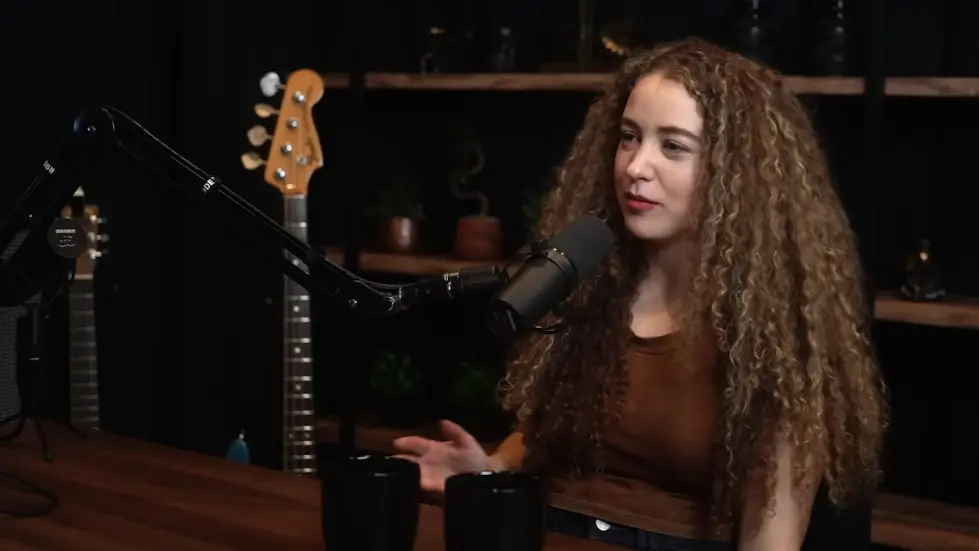 Tal Wilkenfeld: Music, Guitar, Bass, Jeff Beck, Prince, and Leonard Cohen | Lex Fridman Podcast #408 034