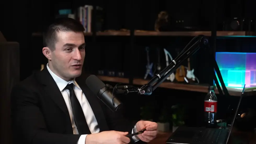 Tal Wilkenfeld: Music, Guitar, Bass, Jeff Beck, Prince, and Leonard Cohen | Lex Fridman Podcast #408 035