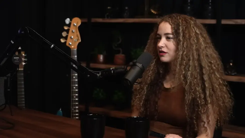 Tal Wilkenfeld: Music, Guitar, Bass, Jeff Beck, Prince, and Leonard Cohen | Lex Fridman Podcast #408 043