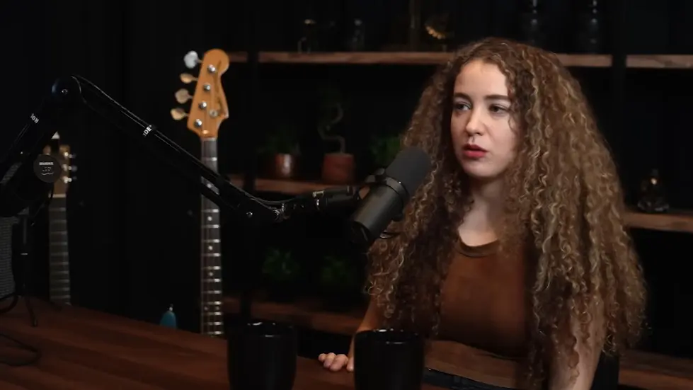 Tal Wilkenfeld: Music, Guitar, Bass, Jeff Beck, Prince, and Leonard Cohen | Lex Fridman Podcast #408 044