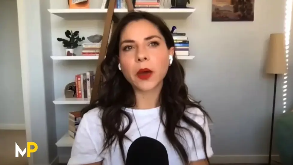 What Antidepressant Withdrawal Is Really Like | EP 171 Brooke Siem 015