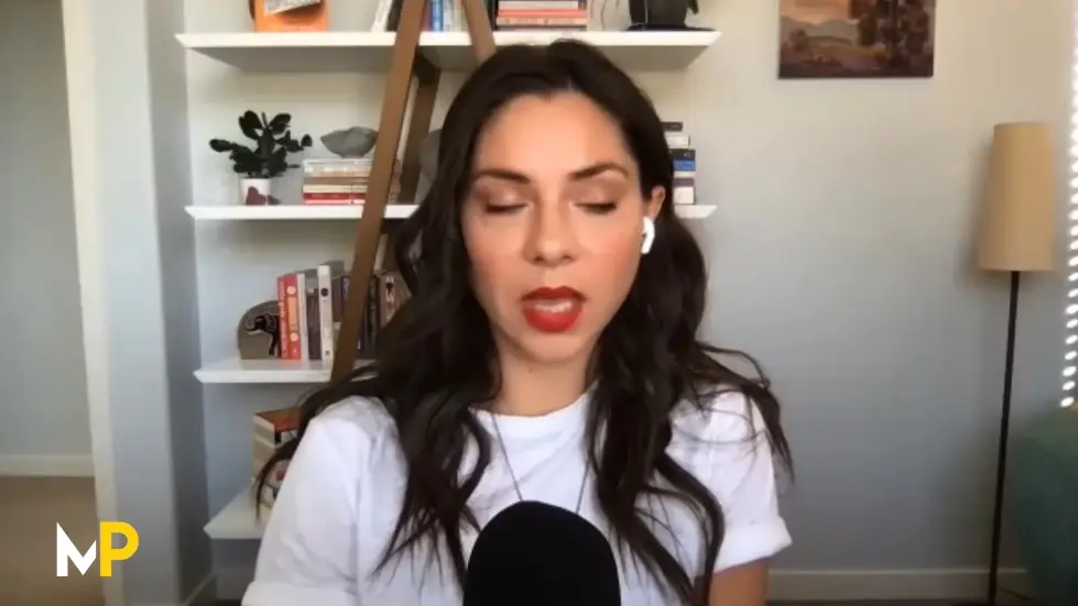 What Antidepressant Withdrawal Is Really Like | EP 171 Brooke Siem 022