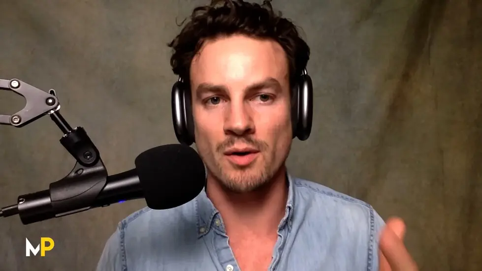 Attractive Women’s Effect on Men, Jordan Peterson Protests, and Henry Cavill | Luke Cook 164 001