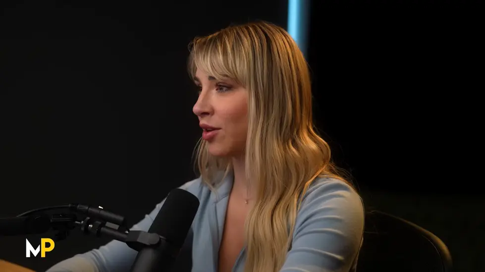 Attractive Women’s Effect on Men, Jordan Peterson Protests, and Henry Cavill | Luke Cook 164 018