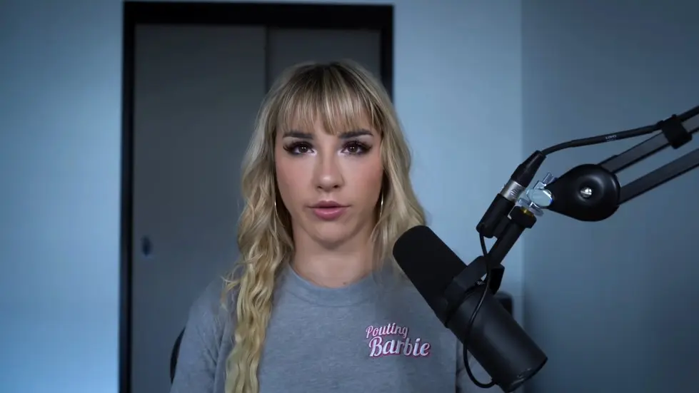 How To Be More Attractive To The Opposite Sex | Rob Henderson & Mikhaila Peterson #143 017