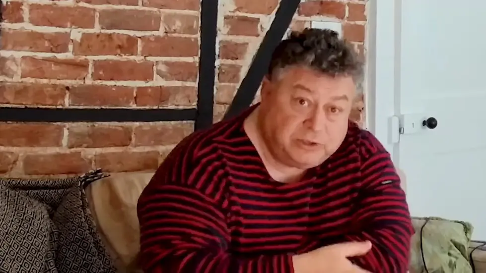 Top Advertising Exec on the Tricks and Psychology Behind Good Marketing | Rory Sutherland 006