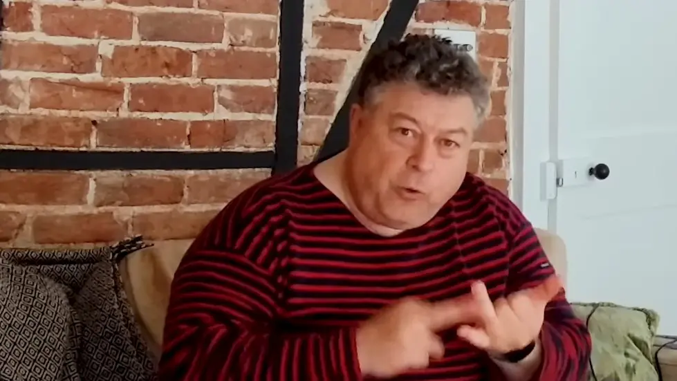 Top Advertising Exec on the Tricks and Psychology Behind Good Marketing | Rory Sutherland 010