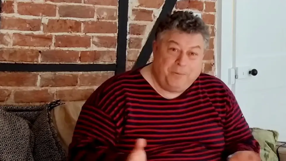 Top Advertising Exec on the Tricks and Psychology Behind Good Marketing | Rory Sutherland 018