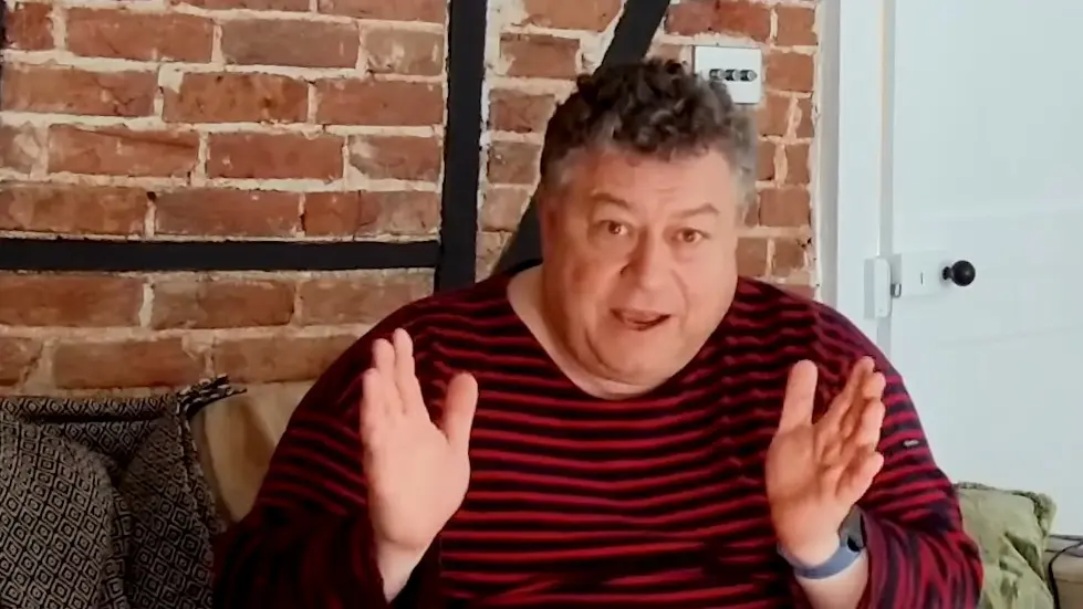 Top Advertising Exec on the Tricks and Psychology Behind Good Marketing | Rory Sutherland 024