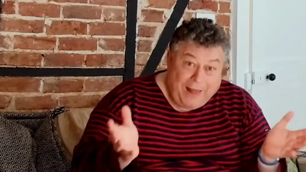 Top Advertising Exec on the Tricks and Psychology Behind Good Marketing | Rory Sutherland 025