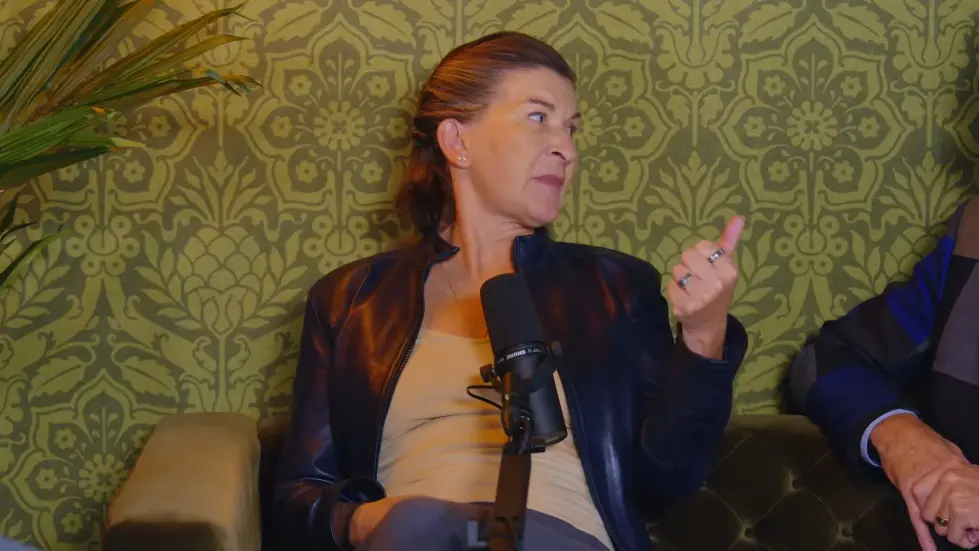 Tammy and Jordan Peterson: Love and Divorce Advice, Overcoming Hardships and Plans for 2024 | EP 197 051