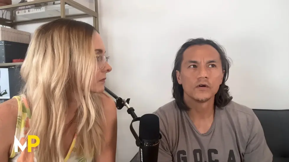 Couples Therapist Advice on Break Ups, Love Languages, and Conflict | Vanessa Bennett & John Kim 161 034